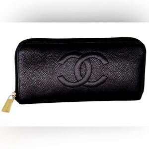 EUC CHANEL Zip Around Long Wallet with “CC”’s in Caviar Black Leather